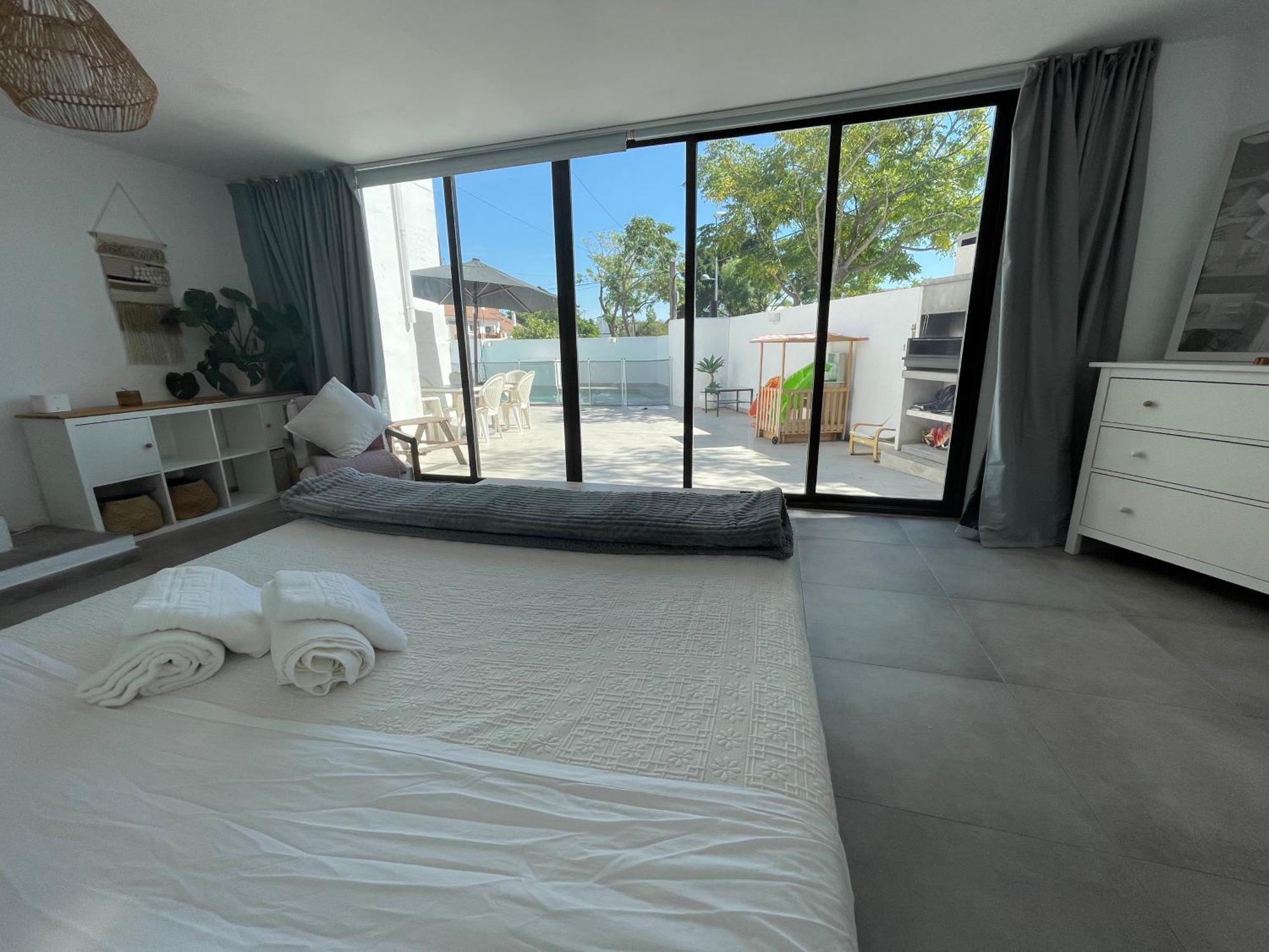 Mediterranean House - Habitaciones Privadas En Casa Compartida Mairena del Aljarafe Dış mekan fotoğraf